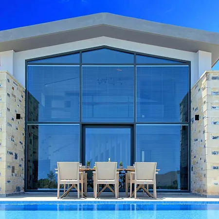 Moonlights Villas Heated Pool Γεωργιούπολη Εξωτερικό φωτογραφία