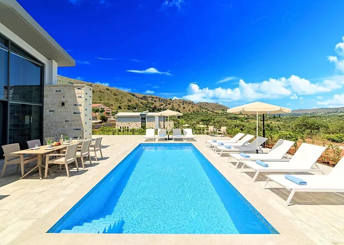 Moonlights Villas Heated Pool