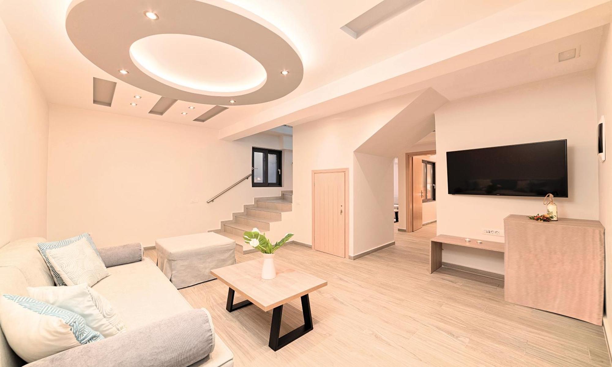 Moonlights Heated Pool Villa